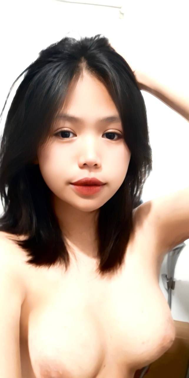 Bị anh cấp trên cửa hàng tiện lợi cưỡng hiếp~ akari mitani vietsub